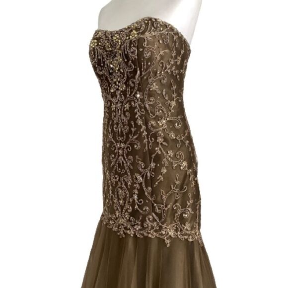 MON CHERI STRAPLESS TRUMPET PROM/ EVENING GOWN/ WEDDING DRESS SIZE 6 - Picture 5 of 15